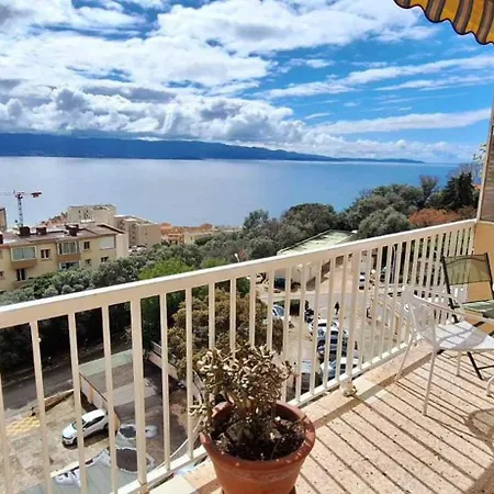 Charming For 6 View Of The Gulf Ajaccio Apartment